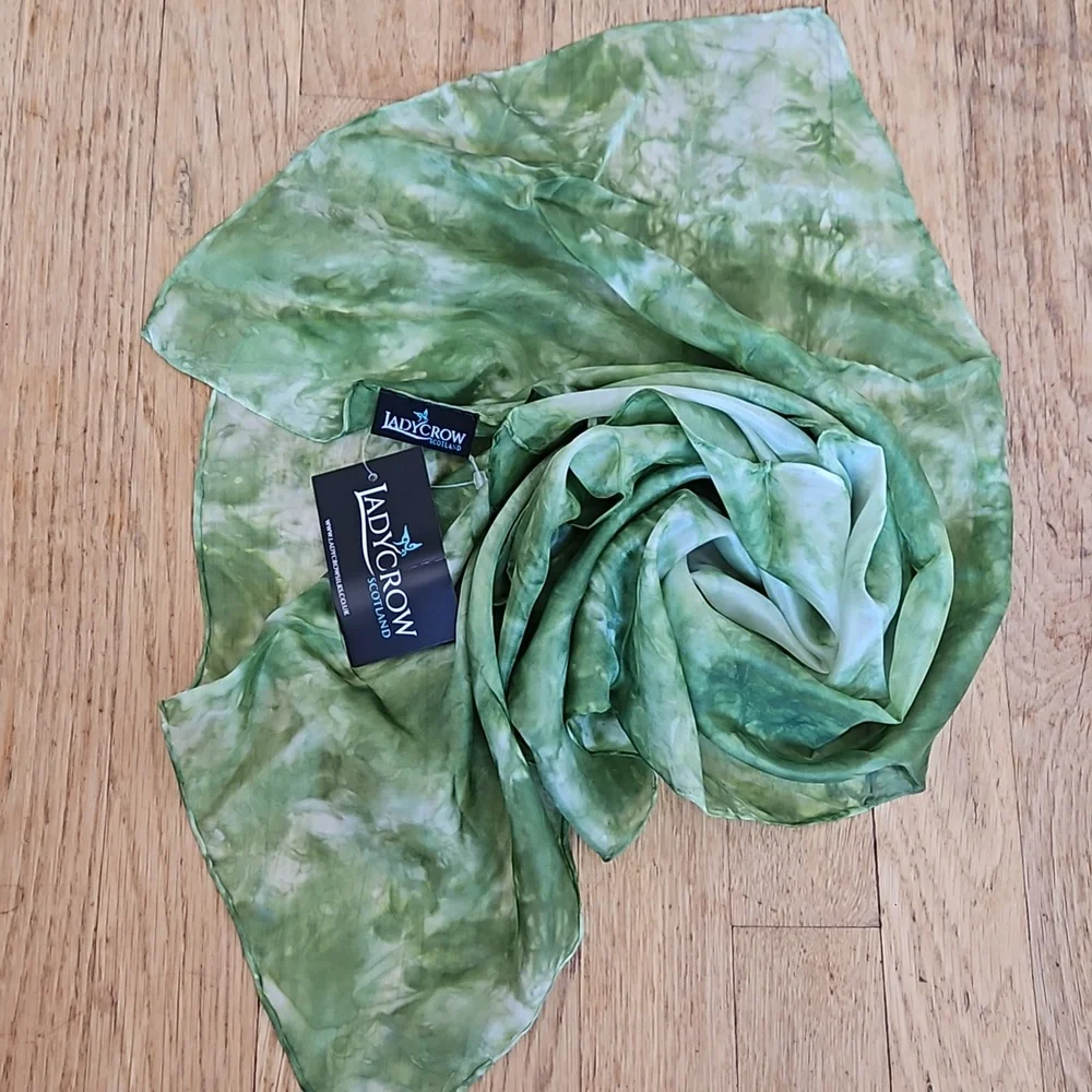 NWT Ladycrow silk scarf